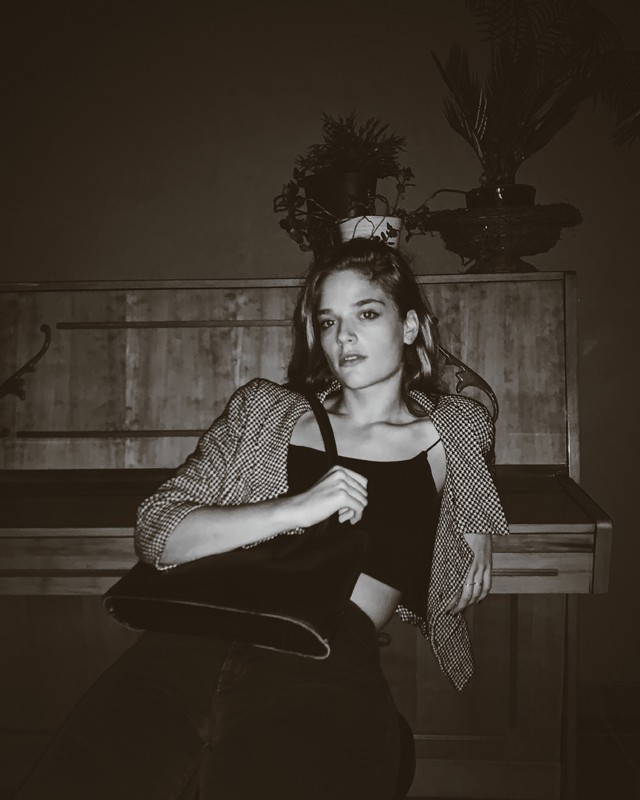 Ezen a héten az egyedi stílusú énekesnő, Olgi gardróbjába lesünk be