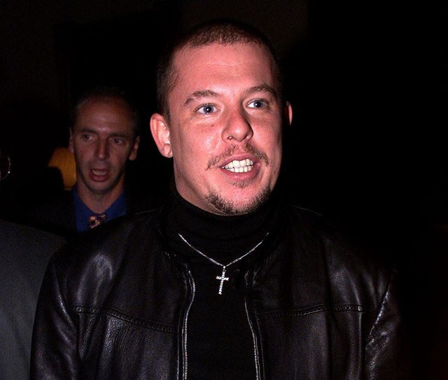 alexander mcqueen, jack o connell, film, életrajzi film, színész