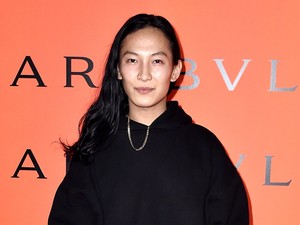 Kitálaltak a modellek - Szexuális ragadozó a divatvilág ünnepelt zsenije