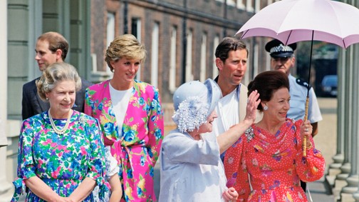 Elárverezik a királyi család leggyönyörűbb ékszerét: elképesztő összeget kérnek érte