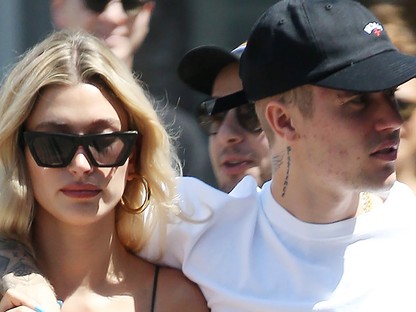 Hailey és Justin Bieber újra totál egymáshoz nem illő szettben az utcán
