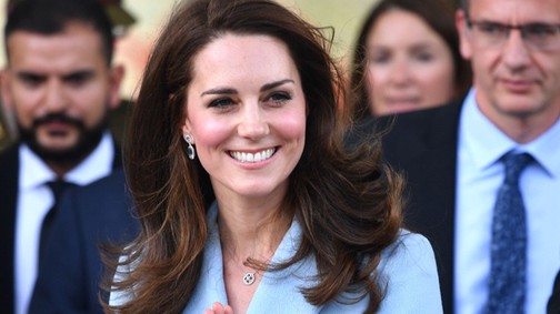 Azonnal tavasz lesz Kate Middleton babakék ruhájától