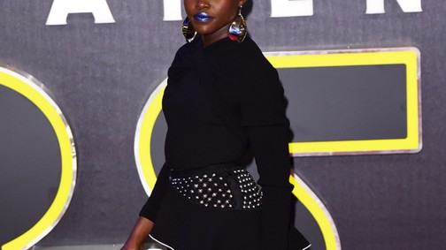 Te jó ég!! Lupita az év rúzsával!