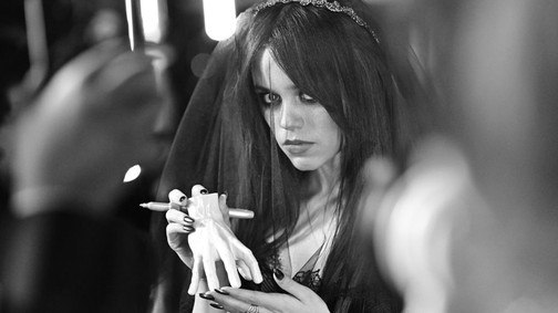 Így vált Jenna Ortega Disney hercegnőből a Netflix gót királynőjévé