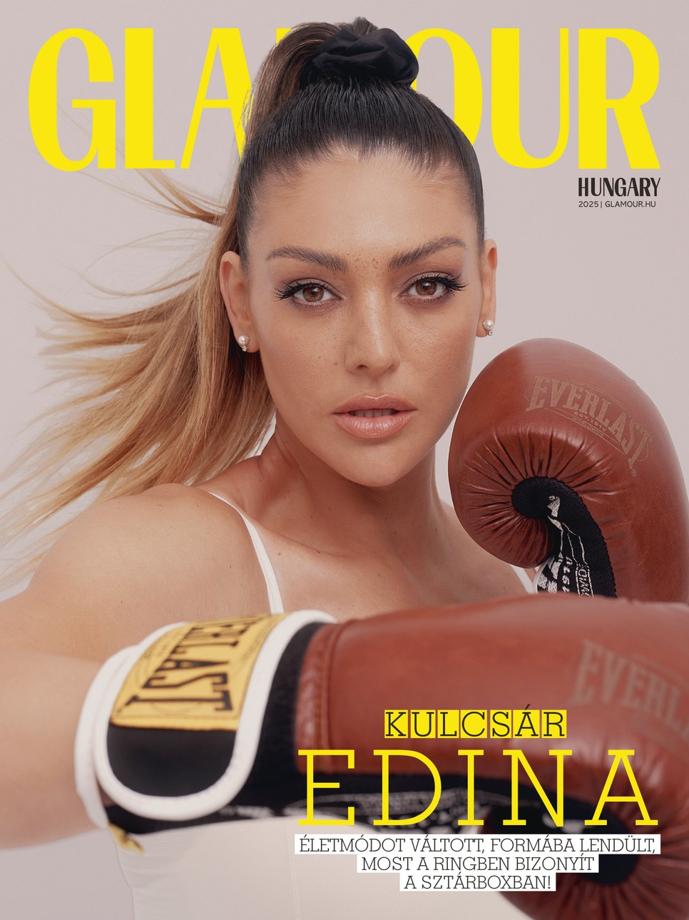 Kulcsár Edina digitális címlapinterjú  –Top H&M, Melltartó SLOGGI, Bokszkesztyű EVERLAST – sportano.com