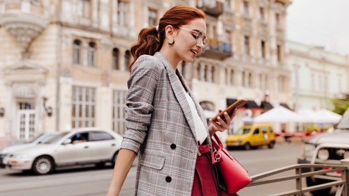 A kínai asztrológia szerint az október kesztyűs kézzel bánik velünk