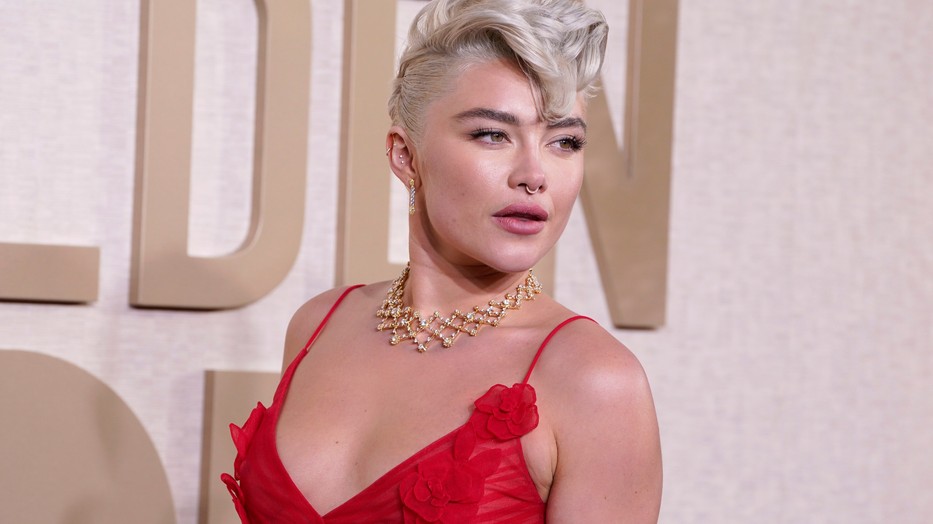 Florence Pugh álomszép ruhájában mindenkit túlragyogott