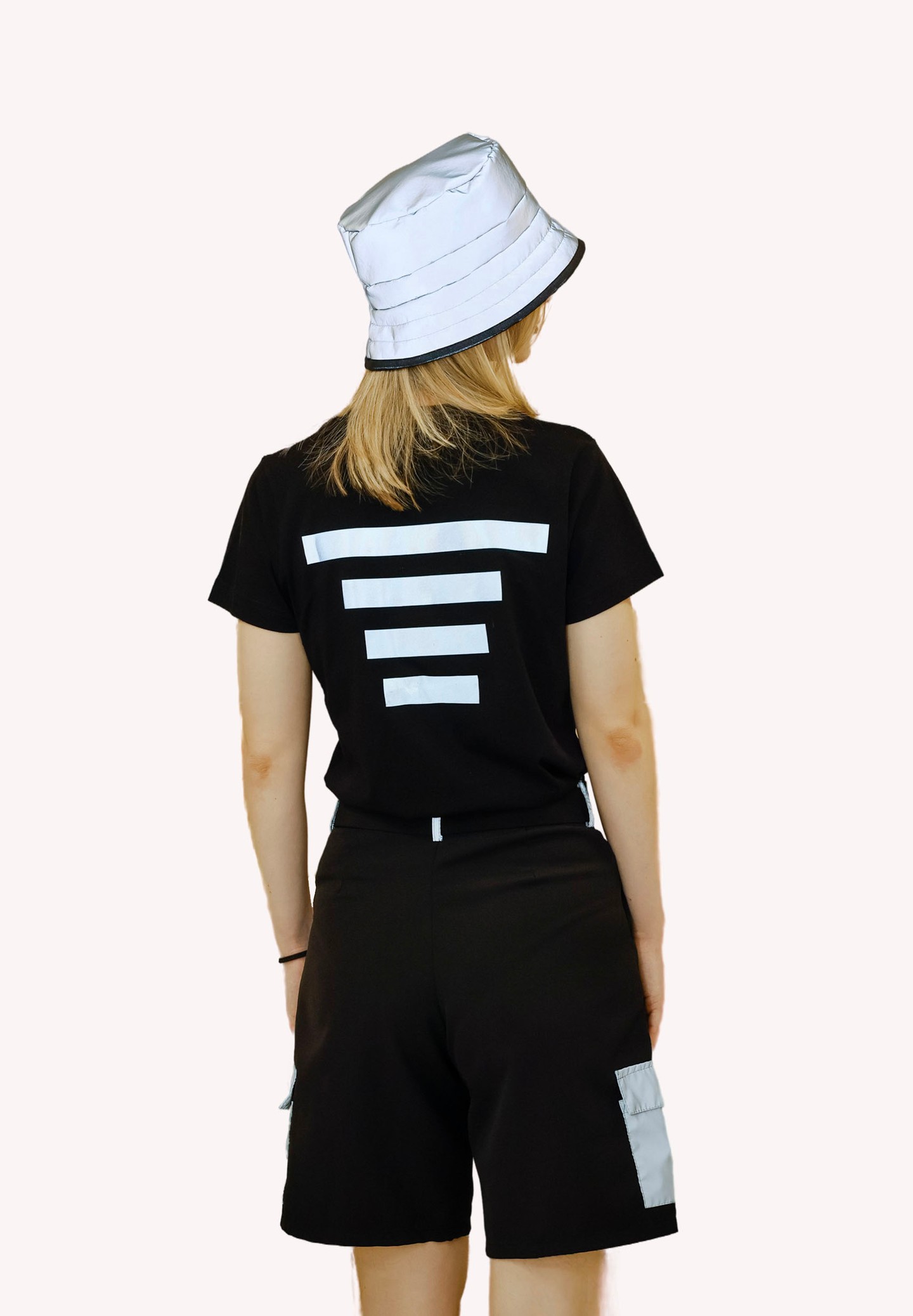 A SIFFERDIA kollekció a közlekedésbiztonságot segíti fényvisszaverős felületeivel