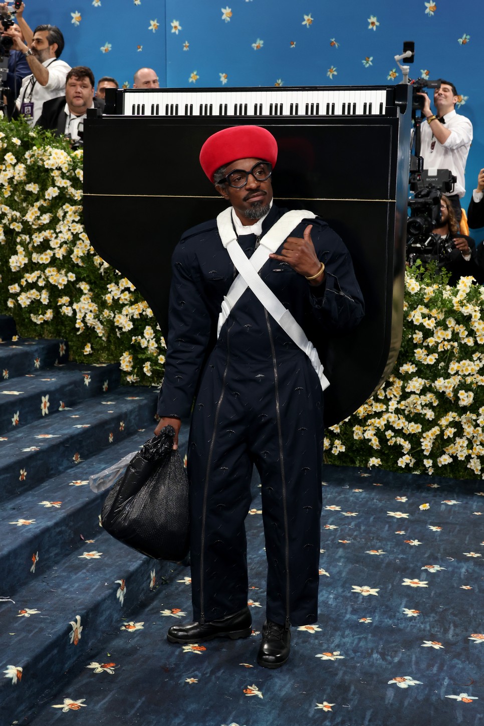 Andre 3000 ruhája tarolt a férfiak megjelenéseit nézve