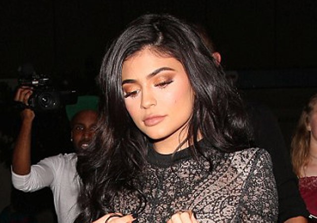 kylie jenner, születésnap, jenner, buli, csipke