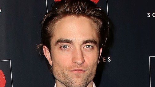 Robert Pattinson és barátnője egyre szörnyebben néznek ki