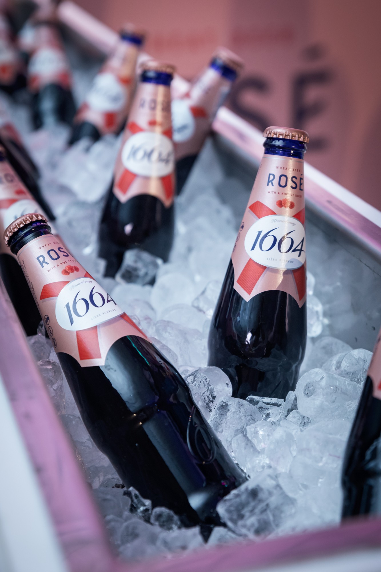 A Blanc frissítően elegáns búzasörei egy kellemes citrusos csavarral gondoskodtak a kulináris élvezetekről 