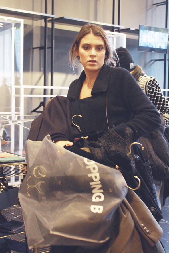 Verekedés, rongálás, őrjöngés - kész apokalipszis volt a Balmain kollekció bevezetése