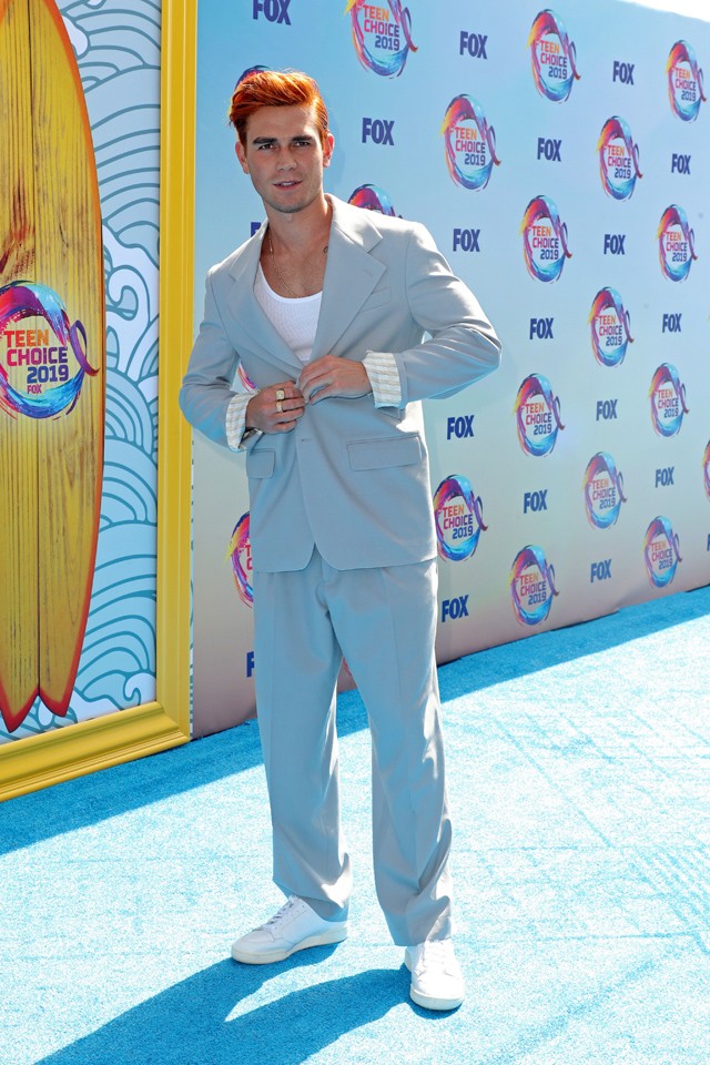 KJ Apa teen Choice