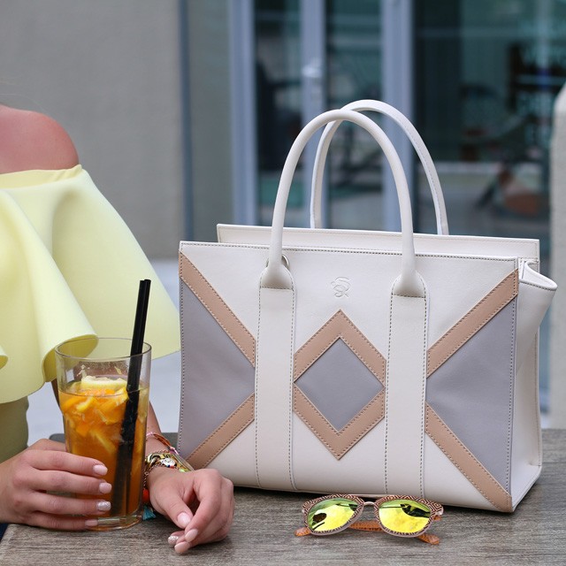 Julia Stadingert új táska kollekciójáról kérdeztük! Extravagáns formák és árnyalatok a magabiztos, sokszínű, trendkövető nőknek!