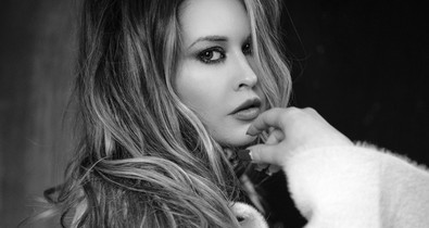 Király Linda: „Az ember súlya nem egyenlő az értékével”