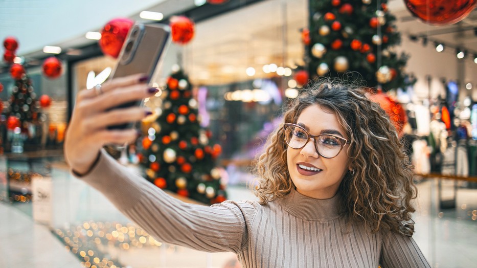 Örökítsd meg karácsonyi fotódat és nyerj a Westendben.