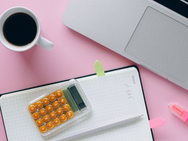 Mennyit és mikortól tegyél félre, ha 300 ezres plusz nyugdíjat szeretnél? 