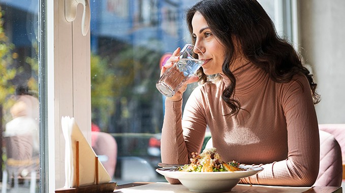  Fontos a vízivás, de nem mindegy, mikor fogyasztod