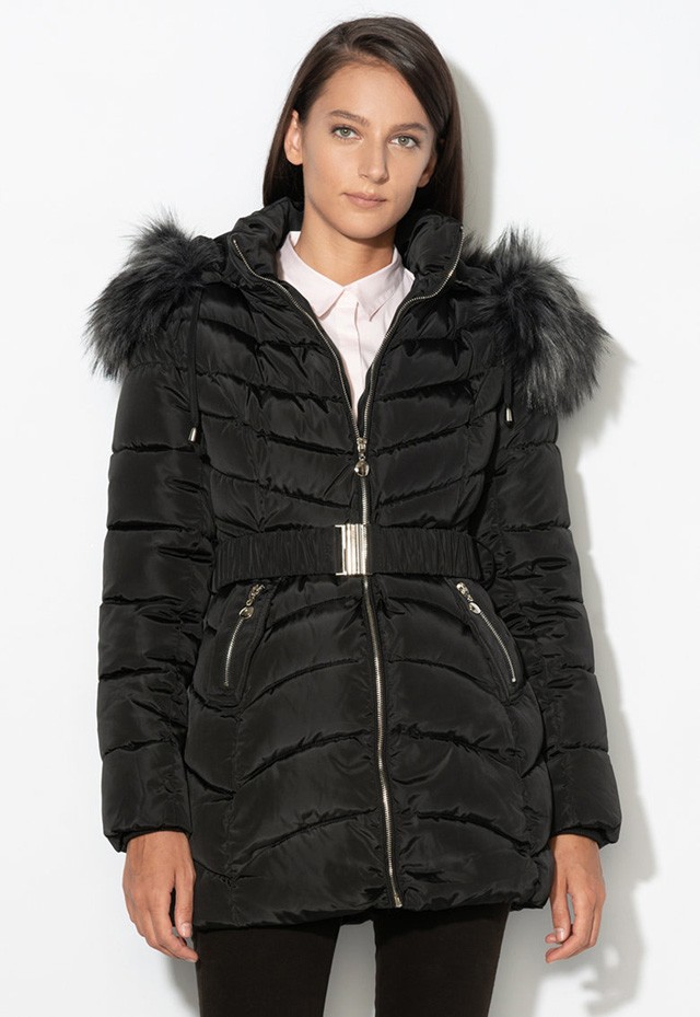 Zee Lane Eredeti ár: 13 699 FtEredeti ár: 39 999 Ft