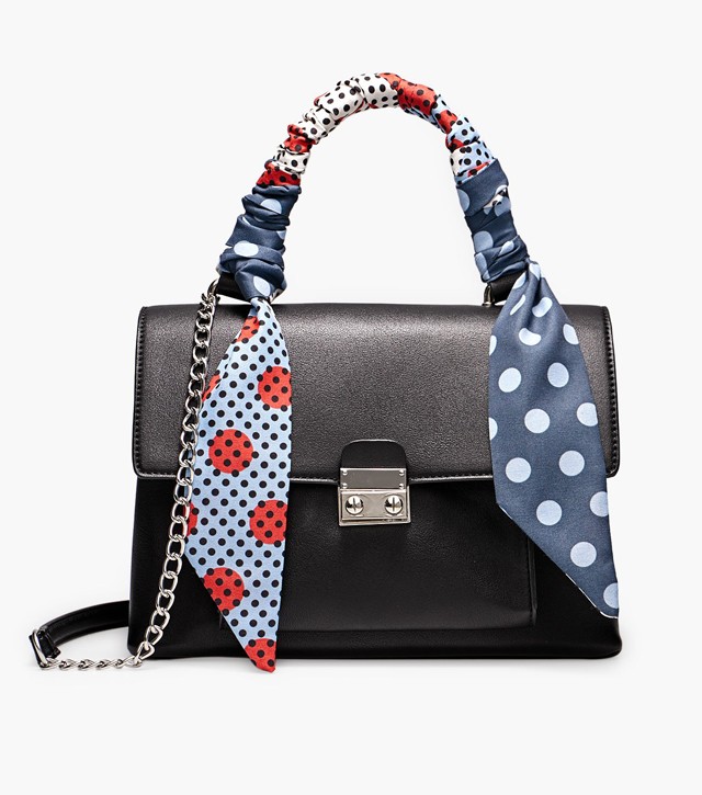 Műbőr táska STRADIVARIUS 6995 Ft