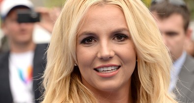 Nézd Britney Spears milyen kőkeményen edz
