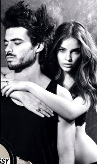 Sármos modellfiúval flörtöl Palvin Barbara