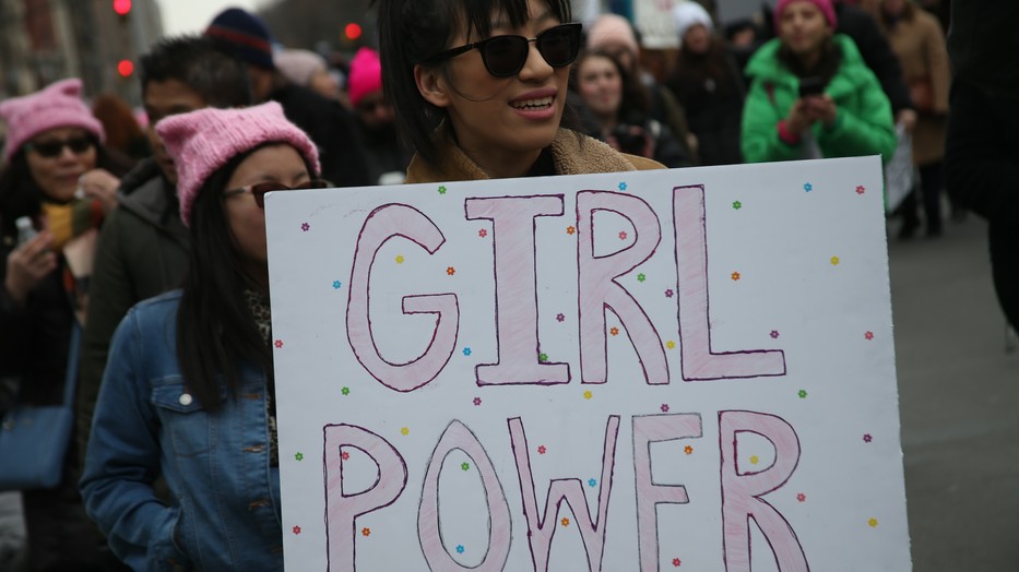 „Hatalomról van szó és azokról, akik nem akarják feladni” – Evelyn Regnert, az Európai Parlament nő jogi bizottságának elnökét kérdeztük a nők helyzetéről Európában