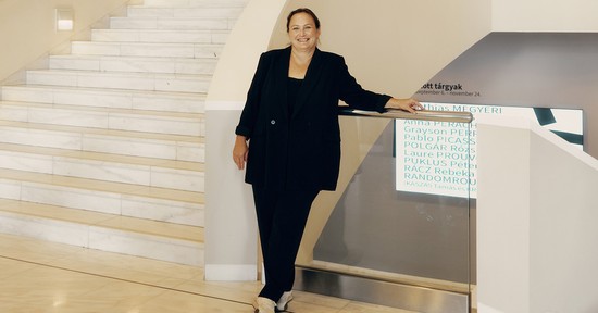 „Szeretnénk megmutatni, hogy a nők milyen fontos szerepet játszanak a kortárs művészetben” - interjú Szipőcs Krisztinával, a Ludwig Múzeum kurátorával