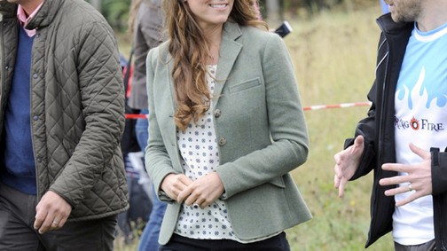 Kate Middleton váratlanul visszatért, csodás formában!