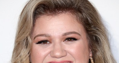Kelly Clarkson lefogyott, de öngyilkos akart lenni