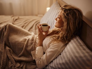 Ez a finom ital megnyugtat és segít elaludni: ha lefekvés előtt ezt iszod, reggel kipihentebben ébredsz