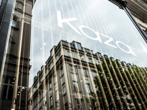 Kazar üzlet nyílt Budapest belvárosában