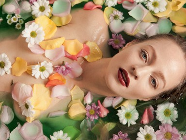 Idén októberben is összefogott az Estée Lauder Companies a mellrák ellen 
