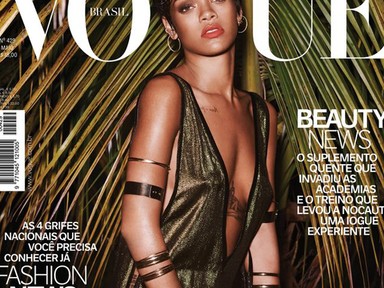 Megint bevállalta a meztelenkedést Rihanna