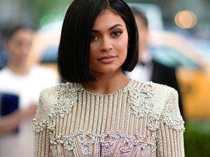 7+1 Met gálás ruha, amit nem láttál!