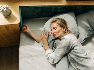 Megfejtették a tökéletes alvás titkát: ezt a néhány ételt kell elhagynod hozzá