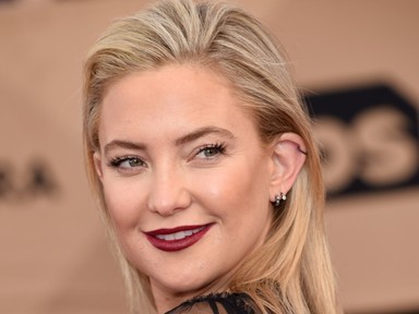 Kate Hudson szuperszexi vámpírlánynak öltözött