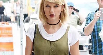 Taylor Swift jobban érti a 90-es évek divatját, mint Rachel Green