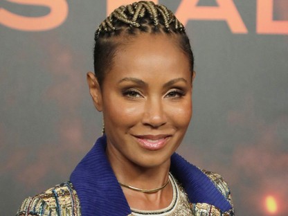 Jada Pinkett Smith blézerétől egyszerűen eldobod az agyad