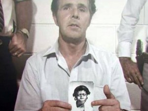 Eperturmix, hullaszex és gyilkosságmaraton