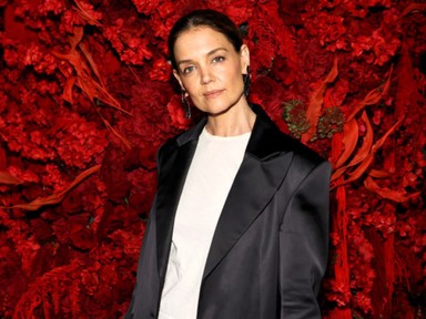 Katie Holmes levágatta a haját és szőke lett, első látásra alig ismertünk rá
