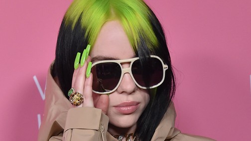 Sírni fogsz a nevetéstől, ha meglátod Billie Eilish kabátját