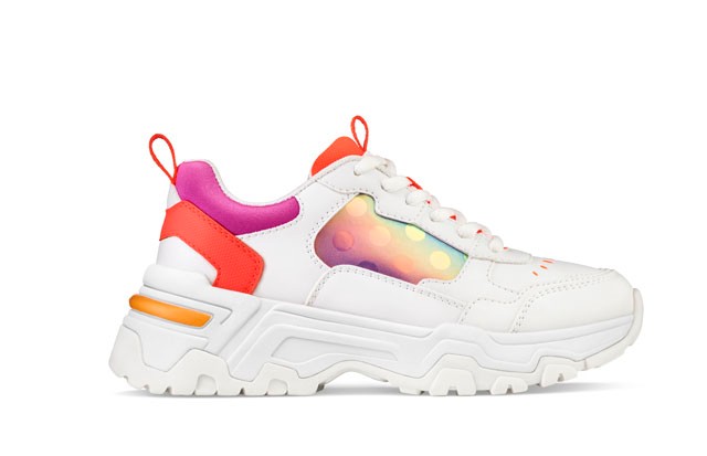 Női sneaker - 11 900 Ft