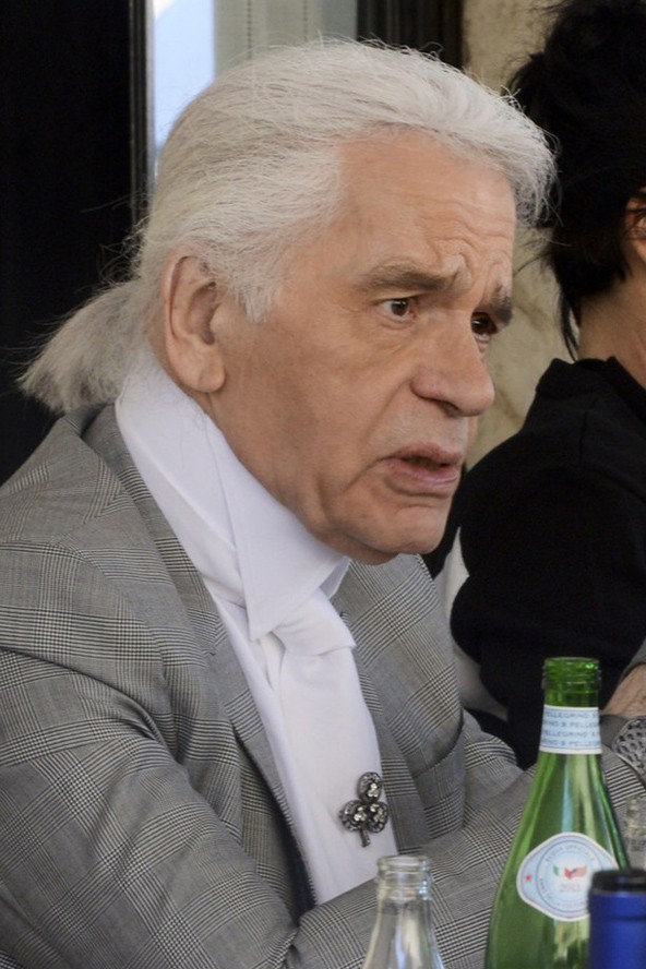 Glamour szerkesztőség