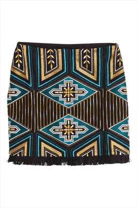 Hímzett miniszoknya 8990 Ft