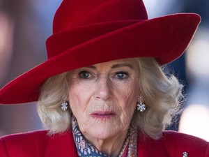 Kamilla királyné leutánozta Katalin hercegné szettjét, a végeredmény zseniális lett