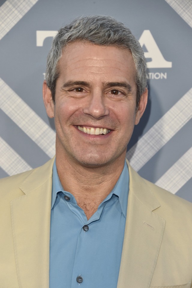 6+1 híresség, aki bevallotta, hogy Tinderezik