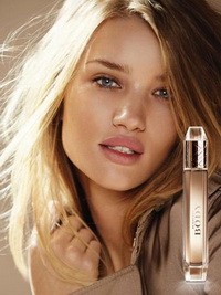 200-burberry-body-rosie-huntington-whiteley-d0000E9730776e9ff1fed.jpg