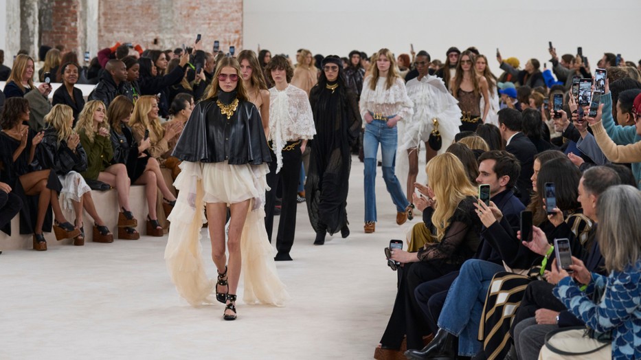 A Chloé visszahozta a bohó sikket